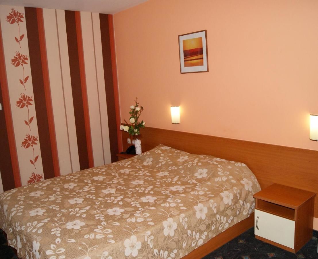 Отель Hotel Fors Бургас-10